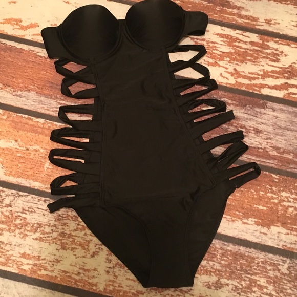 Other - 🎇 SEXY ONE PIECE BLACK SWIM SUIT